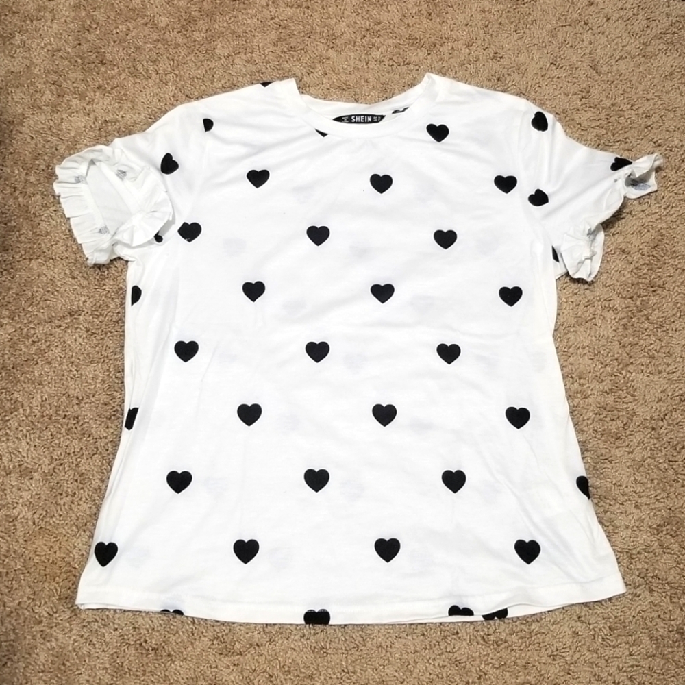White graphic tee